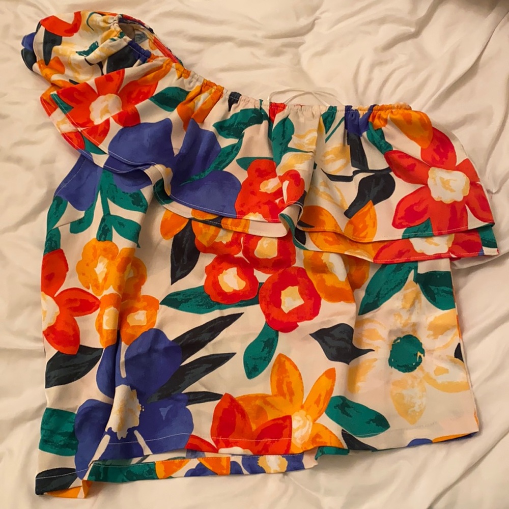 Floral one shoulder top